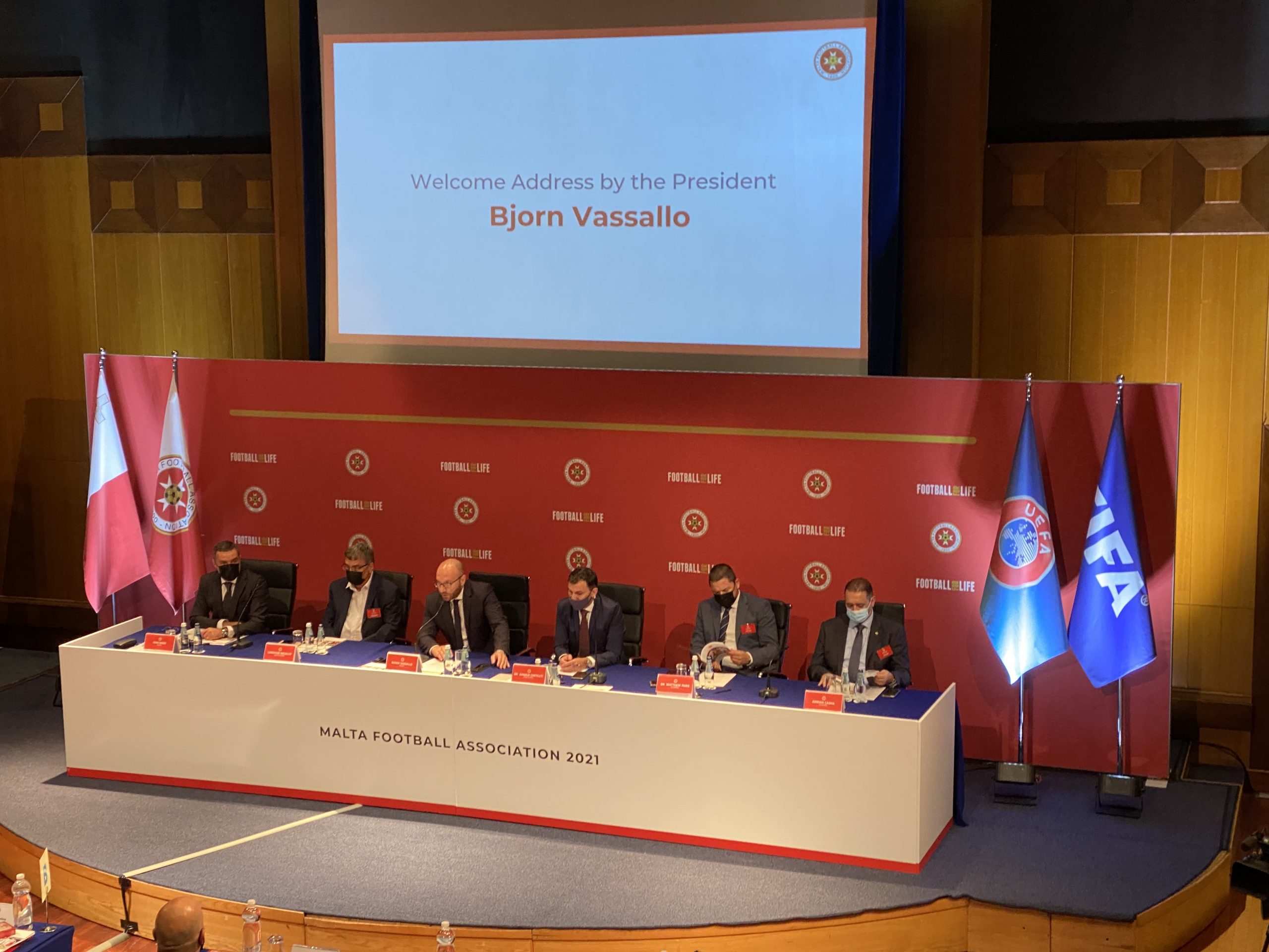 National League format approved: How will promotion and relegation work